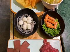 -麻田会 ·鲜活现烹·牛蛙火锅(珠江新城维家思广场店)