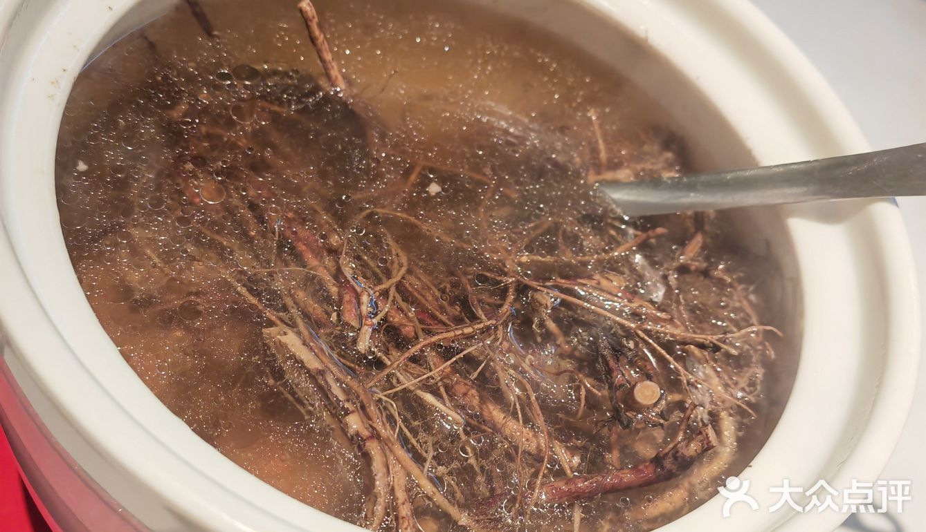 带宝宝来尝尝客家菜