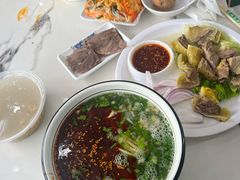 -伊穆祥牛肉面总店·清真