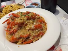 -肥肥虾庄·金牌油焖大虾(汉街SKP店)
