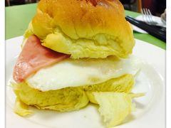 -胜利茶餐室