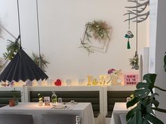 -春树下·树屋花房西餐厅(罍街AS1980店)