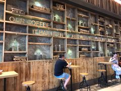 -星巴克臻选(湖滨道店)