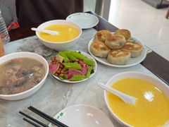 -尹记门钉肉饼(丰台站店)