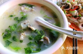 Crisp-fleshed Catfish Rice Porridge