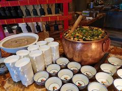 -万达瑞华酒店美食汇自助餐厅(楚河汉街店)