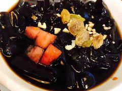 龟苓膏-炉小二铜锅牛蛙•川湘菜(三里屯店)