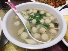 -烁佳海鲜大馅饺子