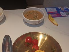 -鸡遇虾煲干锅火锅(小寨金莎店)