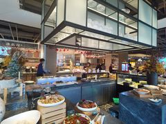 自助取餐区-金海湾自助餐厅(金陵饭店)