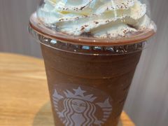 -星巴克(上海长宁来福士1F店)