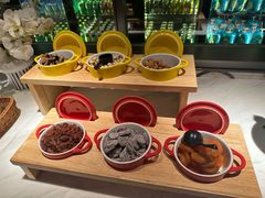 -浅深(世茂滨江精品店)