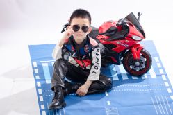 -小熊维尼高端儿童摄影(罗湖区总店)