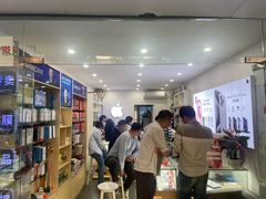 -修卜凡二手严选店·手机维修·回收租赁(川沙地铁站店)