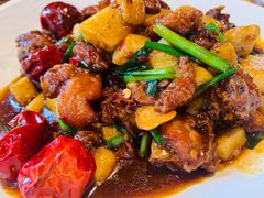 老王头牌黄焖鸡-隔壁老王·家常云南菜(花巷店)