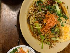 -方铲铲·成都板凳面(滨江银泰店)