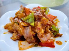 -胡子饮食店