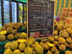 -曼阁市场水果批发市场