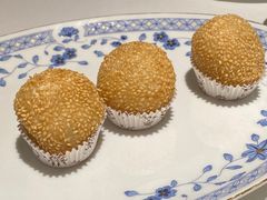 苔条松仁麻球-食廬(浦东嘉里城店)