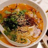 你饿吗？煮碗面给你吃啊