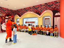 -奈尔宝·儿童乐园·亲子餐厅(苏州大悦城店)