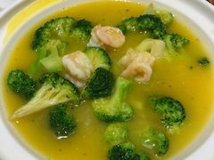 -顺风汤馆·广府粤菜(江宸天街店)