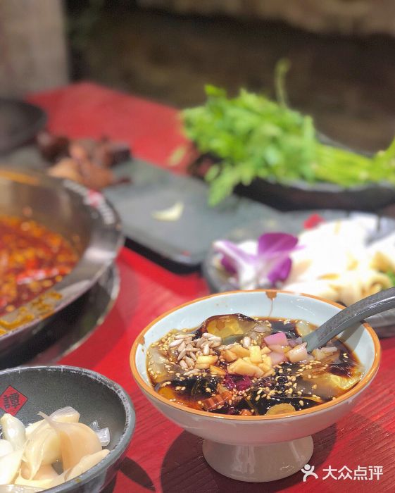 谭鸭血老火锅(高新万达金街店)心动冰粉图片