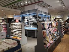 -三福时尚(三峡广场华夏银座店)