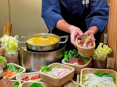 -独食火锅·半米屋台(直营总店)