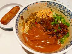重庆热干面-金板凳重庆小面(邮政街店)