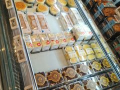 -盒马鲜生(丁香国际店)
