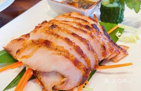 Grilled Lemongrass Pork Neck