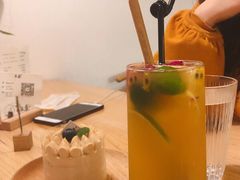 -禾康家蛋糕店