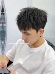 -贝勒爷专业男发