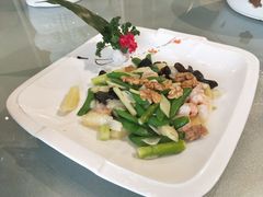 -双子楼大酒店(城开国际写字楼店)