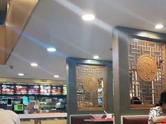 大堂-魏家凉皮(黄雁村店)