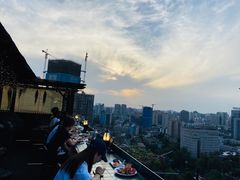 -萨芭蒂高空花园餐酒吧