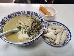 -明呈黄鱼面馆(斜土路店)