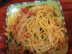 -嘎咓讓咘藏餐厅(团结新村店)