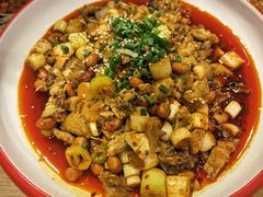 -有红鸡毛店·川菜(建设路店)