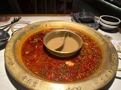 -哥老官重庆美蛙鱼头(五角场合生汇店)