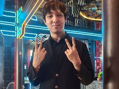 -屋有岛沉浸游戏旗舰店(中山公园店)