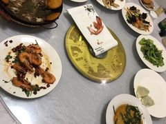 -宾朋海鲜特色美食餐厅·纯手工鲅鱼水饺(兴海路店)