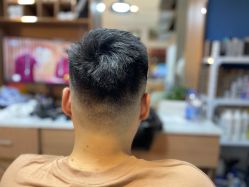 -CUTMAN男士理发