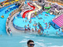 -青岛东方影都融创水世界