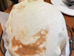餐前面包-ELI FALAFEL Lebanese&Mediterranean黎巴嫩美食(富城路店)