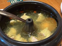 -云海肴·汽锅鸡·云南代表菜(天山百盛优客店)