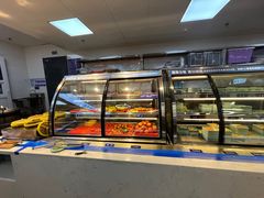 面包甜点陈列柜-蚝英雄鲜蚝自助专门店(长楹天街直营店)