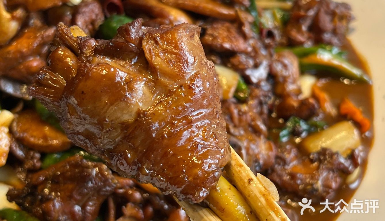 就在它家！吃到了身上有肌肉的鸡肉！！！
