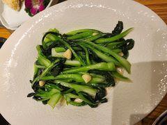 -娜仁图雅蒙古美食村(33小镇店)